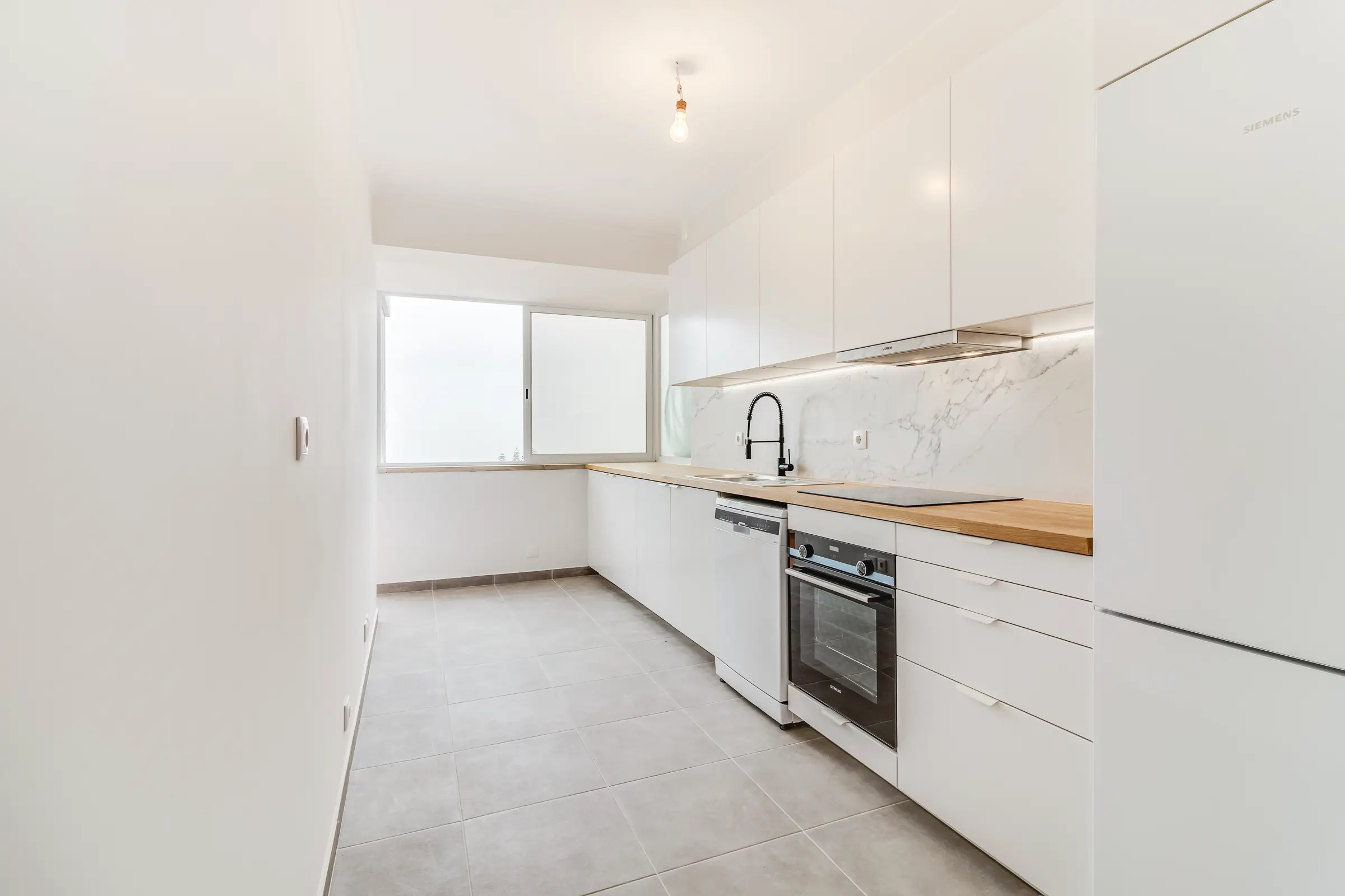 Kitchen renovation in an apartment in São João do Estoril — GPC Atelier